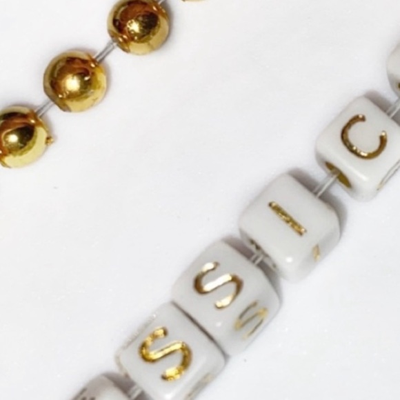 Ashely Personalized  Beaded Bracelets - Picture 5 of 8